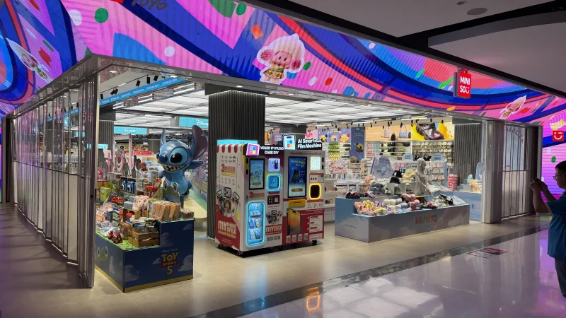 Veger kiosk with AIS telecom partnership in Thailand