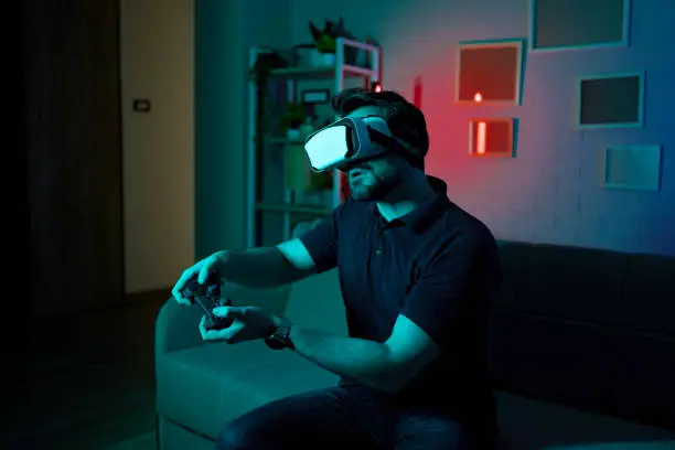 VR 오락 게임을 하는 모습